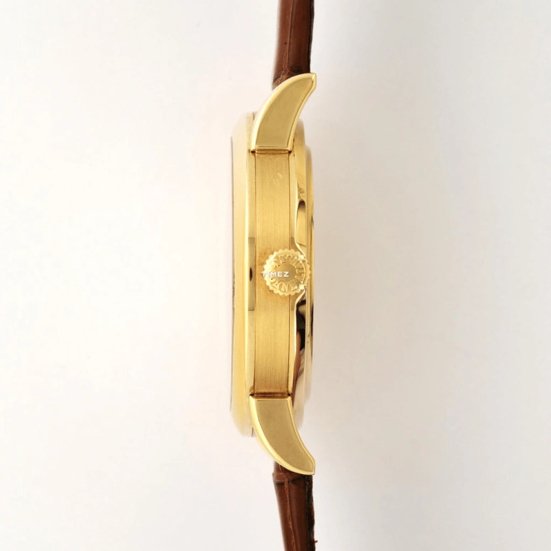 A. Lange & Söhne,Lange 1 38.50mm,38.50mm,Yellow Gold,White,Handwound,Day,Power Reserve Indicator,Big Date,101,101.001