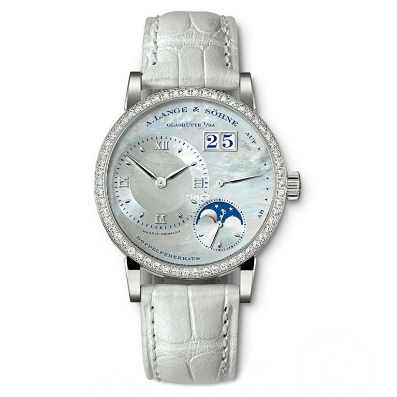 A. Lange & Söhne,Lange 1 36.80mm,36.80mm,White Gold,Silver,Handwound,Moonphase,Day,Power Reserve Indicator,Big Date,72hours,In-house Caliber,819,819.048