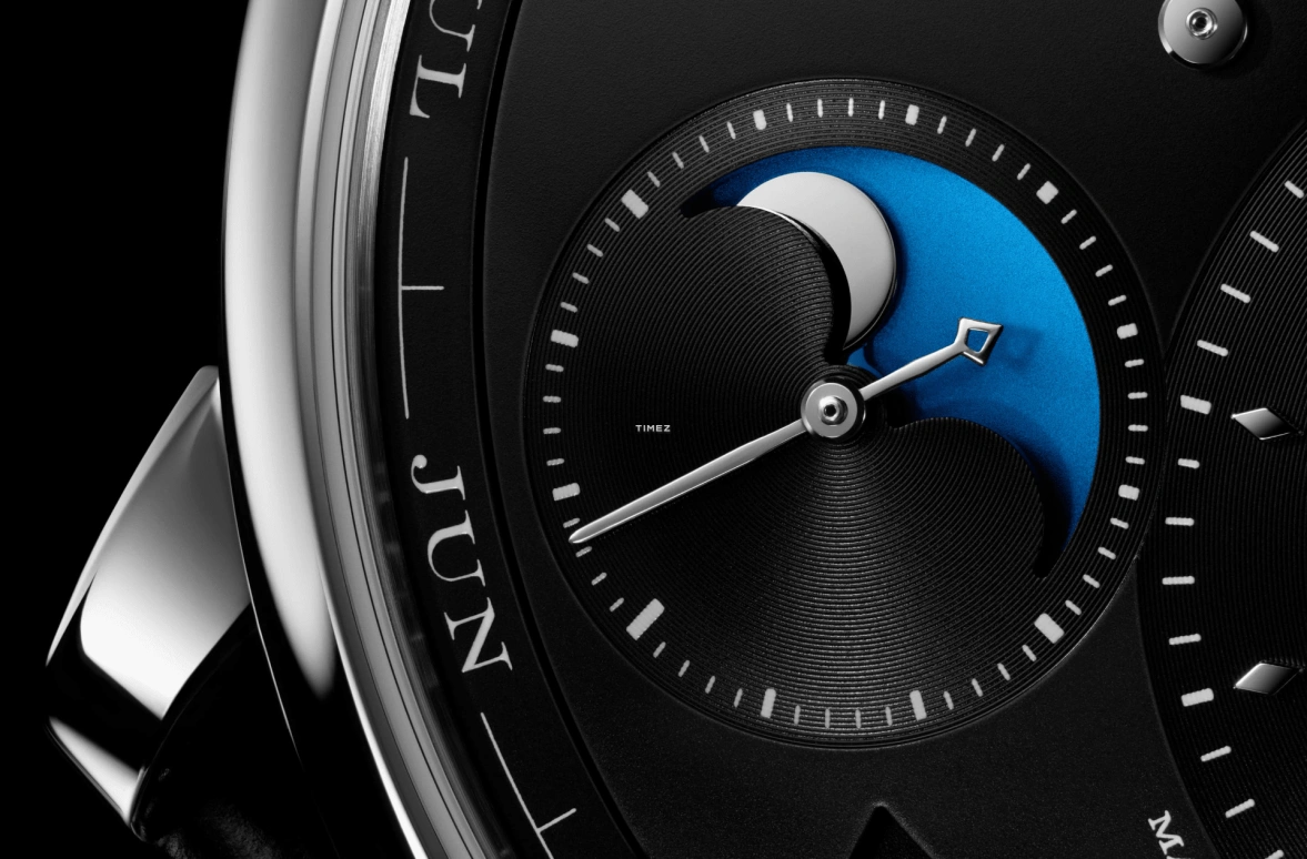 A. Lange & Söhne,Lange 1 41.90mm,41.90mm,Platinum,Black,Automatic,Moonphase,Perpetual Calendar,Leap Year,Month,50hours,In-house Caliber,345,345.036 E