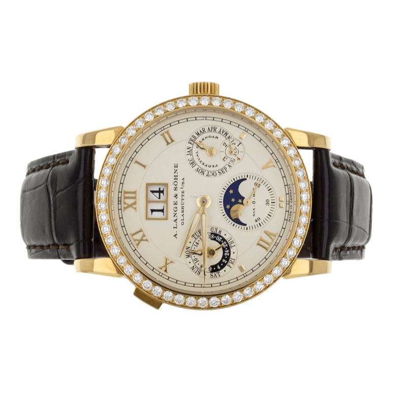 A. Lange & Söhne,Saxonia 38.50mm,38.50mm,Yellow Gold,White,Automatic,Moonphase,Perpetual Calendar,Leap Year,Month,46hours,In-house Caliber,820,820.021E