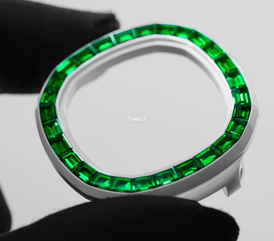 Aet Remould,Other ,Ceramic,White,Day,Sapphire,Crystal Glass,Cushion,SERENDIPITY IN GREEN