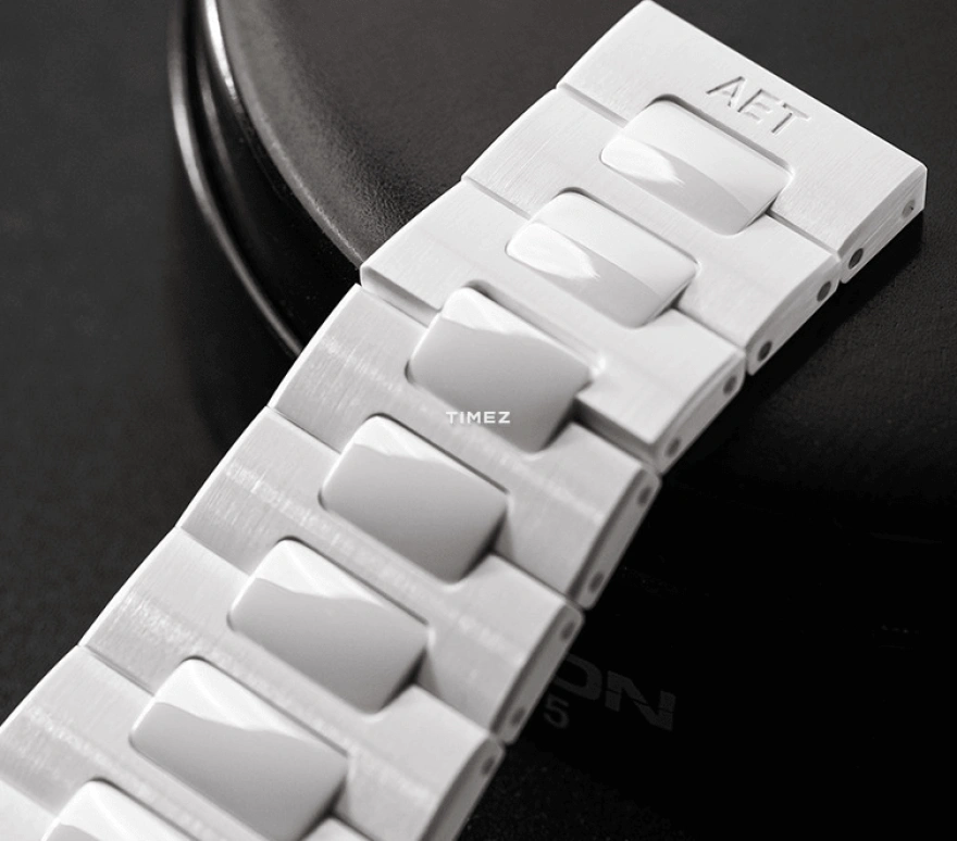 Aet Remould,Other ,Ceramic,White,Day,Sapphire,Crystal Glass,Cushion,ETERNAL PASSION