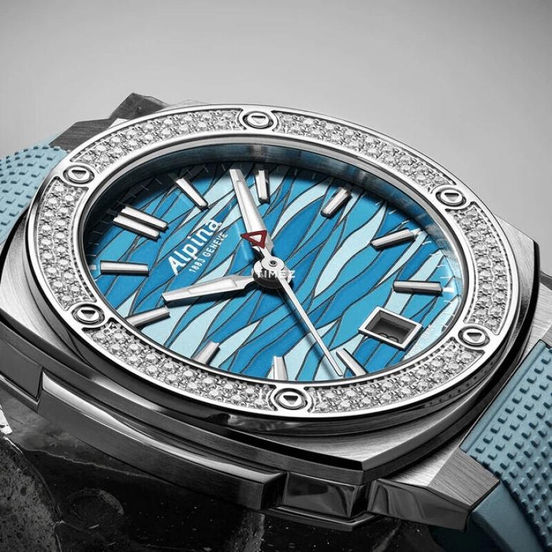 Alpina,ALPINER 34x35.20mm,34x35.20mm,Stainless Steel,Ice Blue,Quartz,Day,Sapphire,Crystal Glass,AL,AL-220LNWP2AED6