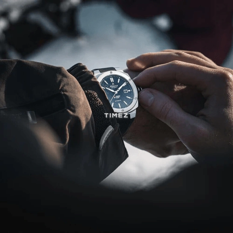 Alpina,ALPINER 41x42.50mm,41x42.50mm,Stainless Steel,Black,Automatic,Day,Sapphire,Crystal Glass,AL,AL-525FWT4AE6