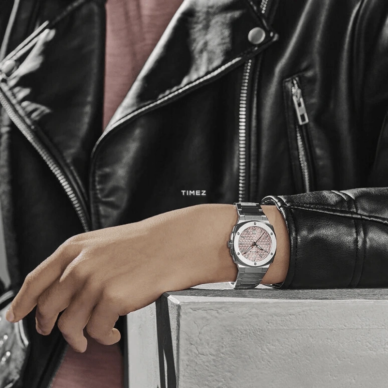 Alpina,ALPINER 34x35.20mm,34x35.20mm,Stainless Steel,Pink,Quartz,Day,Sapphire,Crystal Glass,AL,AL-220PI2AE6B