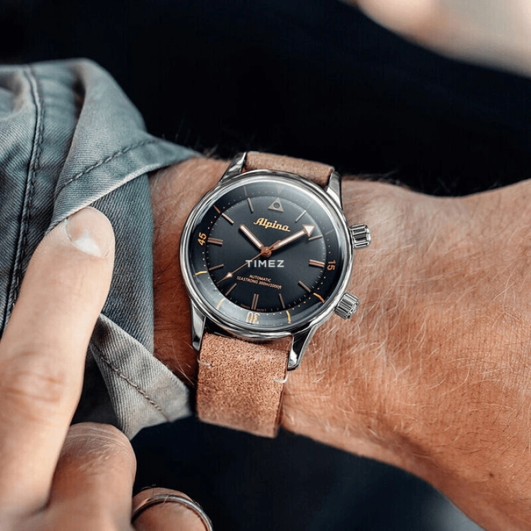 Alpina,HERITAGE 42mm,42mm,Stainless Steel,Black,Automatic,Sapphire,Round,AL,AL-520BY4H6