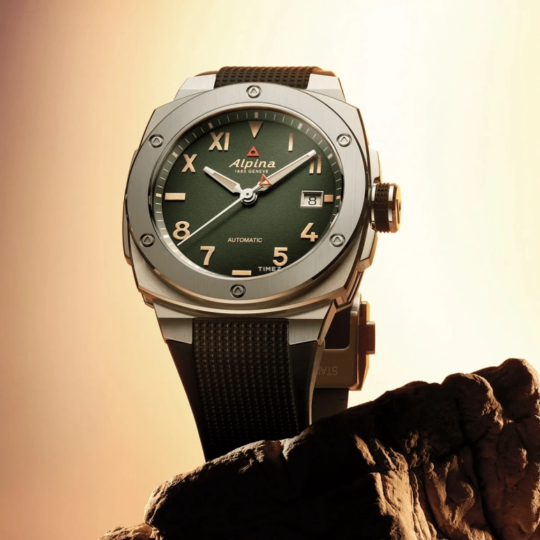 Alpina,ALPINER 41x42.50mm,41x42.50mm,Stainless Steel,Green,Automatic,Day,In-house Caliber,AL,AL-525GRG3AE6