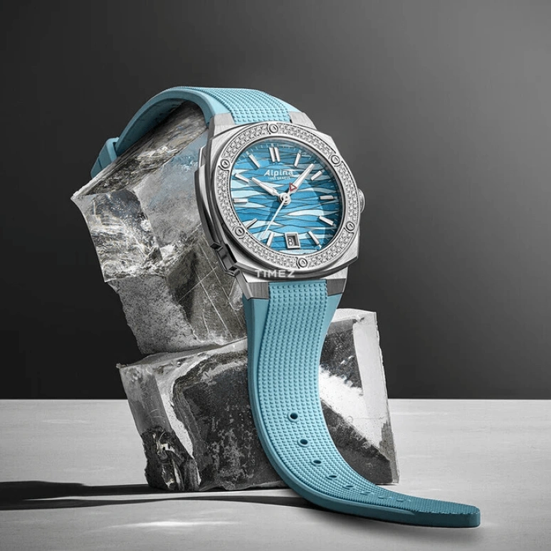 Alpina,ALPINER 34x35.20mm,34x35.20mm,Stainless Steel,Ice Blue,Quartz,Day,Sapphire,Crystal Glass,AL,AL-220LNWP2AED6