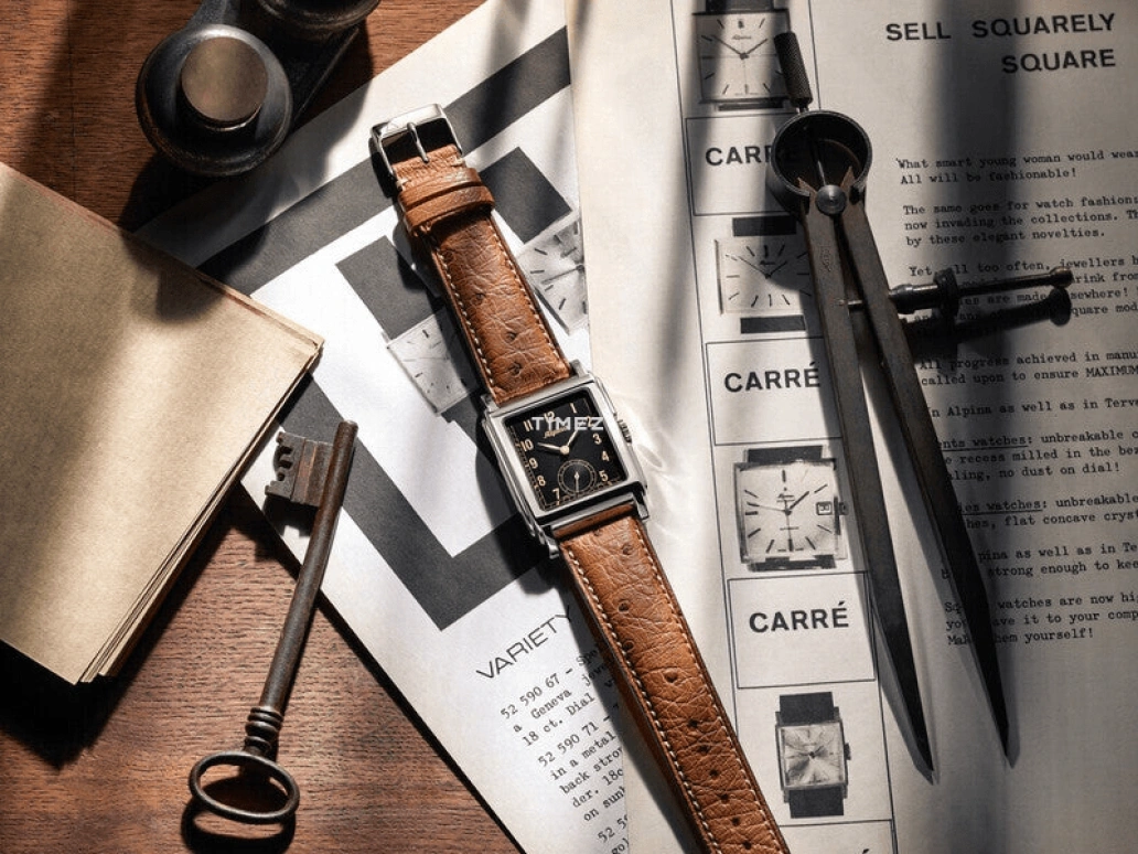 Alpina,HERITAGE 32.50x39mm,32.50x39mm,Stainless Steel,Black,Automatic,Sapphire,Rectangular,AL,AL-530BA3C6