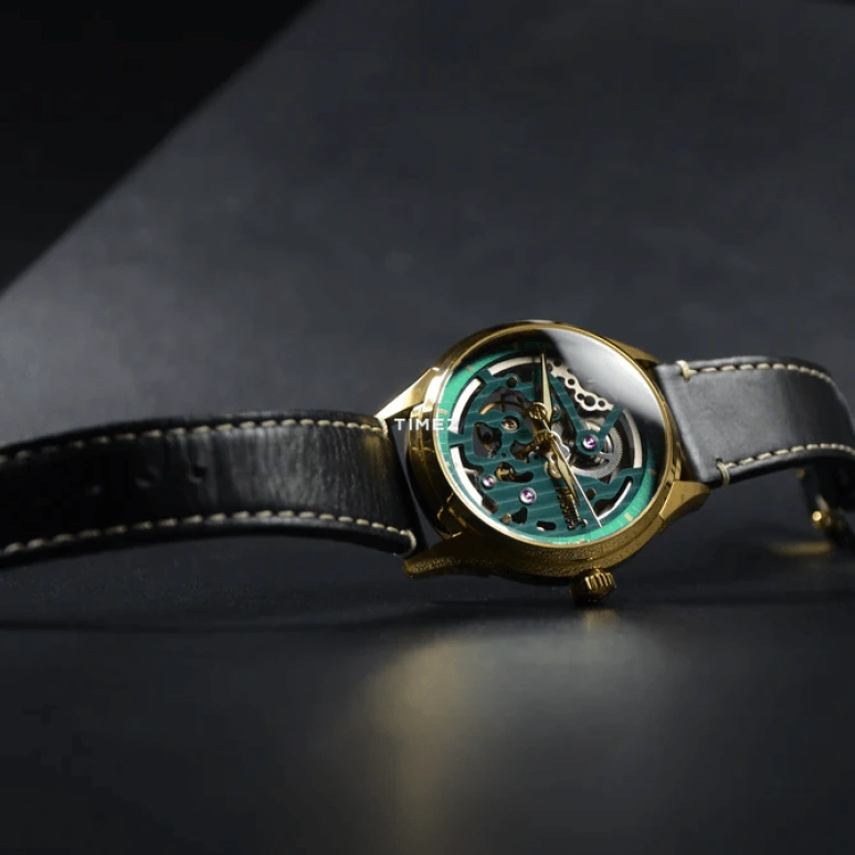 Arbutus,Muralist 44mm,44mm,Stainless Steel,Green,Automatic,39hours,Sapphire,Crystal Glass,AR1801GGB
