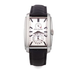 Sample photo of patek-philippe5200g-010 at Antiquorum Important Modern & Vintage Timepieces