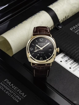 Sample photo of PaneraiPAM00273 at Antiquorum Important Modern & Vintage Timepieces...
