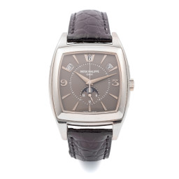 patek-philippe5135g-010在安帝古伦 Important Modern & Vintage Timepiece上的样品照片