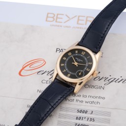 Sample photo of patek-philippe5000 at Antiquorum Important Modern & Vintage Timepieces