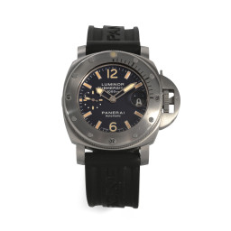 Sample photo of paneraipam00087 at Antiquorum Important Modern & Vintage Timepieces