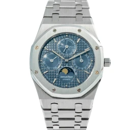 Sample photo of Audemars Piguet, Le Brassus (Vallee de Joux)25820ST at Antiquorum Important Modern & Vintage Timepieces