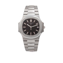 Sample photo of patek-philippe3711/1g-001 at Antiquorum Important Modern & Vintage Timepieces