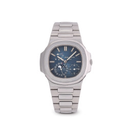 Sample photo of patek-philippe5712/1a-001 at Antiquorum Important Modern & Vintage Timepieces