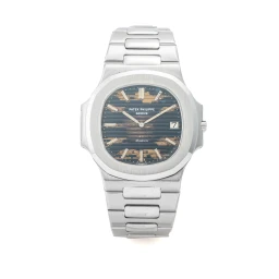 Sample photo of Patek Philippe3700/1 at Antiquorum