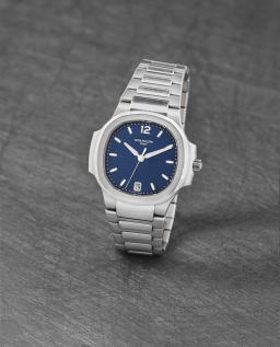 Sample photo of patek-philippe7118/1a-001
at Bonhams Fine Watches
