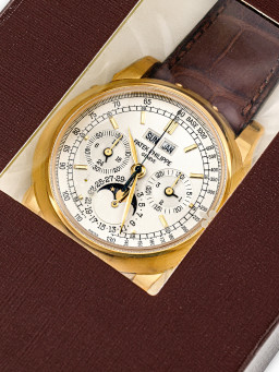 patek-philippe5970j-001在佳士得 Important Watches: Featuring 