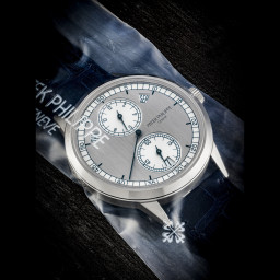 Sample photo of patek-philippe5235g-001 at Christie's Important Watches, Featuring The Triazza Collection Part II