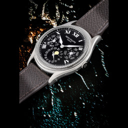 Sample photo of patek-philippe5038g at Christie's Important Watches Featuring The Generations & Timeless Opulence Collections