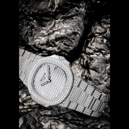 Sample photo of patek-philippe5719/1g-001 at Christie's Important Watches Featuring The Generations & Timeless Opulence Collections