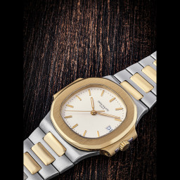 Sample photo of patek-philippe3800 at Christie's Important Watches, Featuring The Triazza Collection Part II