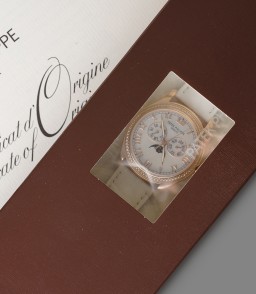 Sample photo of patek-philippe4936r-001 at Phillips The Geneva Watch Auction: NINE