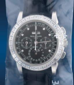 Sample photo of patek-philippe5971p-001 at Phillips The Hong Kong Watch Auction: XV