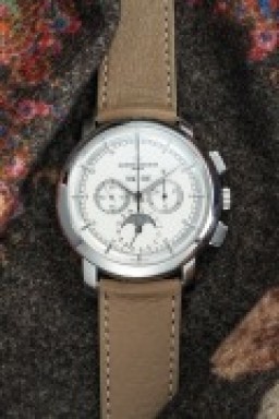 Sample photo of vacheron-constantin47292/000p-9590 at Phillips Phillips Watches Online Auction: The Geneva Sessions Spring 2025