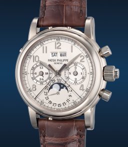 Sample photo of patek-philippe5004g-013 at Phillips The Hong Kong Watch Auction: XVI