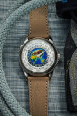 Sample photo of patek-philippe5131g-001 at Phillips Phillips Watches Online: The Geneva Sessions, Fall 2024