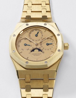 Sample photo of audemars-piguet25654ba.oo.0944ba.01 at Phillips Disruptors: Evening Sale of 20th Century & Contemporary Art, Design and Watches