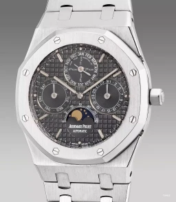 Sample photo of Audemars Piguet25820ST.OO.0944ST.04 at Phillips The Hong Kong Watch AuctionHong Kong Auction