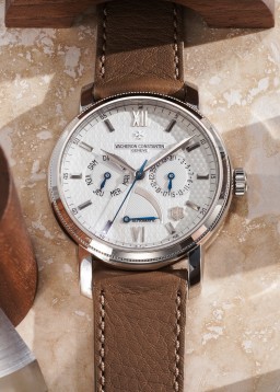 Sample photo of vacheron-constantin85250 at Phillips Phillips Watches Online Auction: The Geneva Sessions Spring 2024