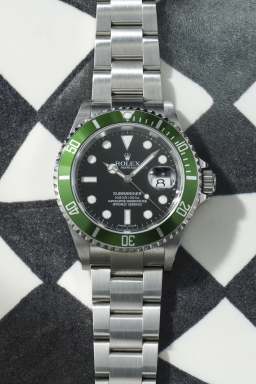 Sample photo of rolex16610lv at Phillips Phillips Watches Online Auction: The Geneva Sessions Fall 2025