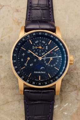 Sample photo of audemars-piguet26394or.oo.d027kb.01 at Phillips Phillips Watches Online Auction: The New York Sessions, Fall 2025