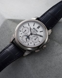 Sample photo of patek-philippe5270g-001 at Phillips Phillips Watches Online Auction: The Geneva Sessions Spring 2023