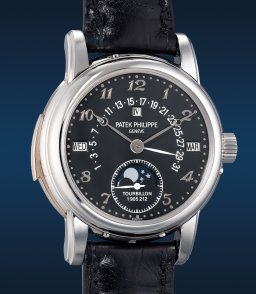 Sample photo of patek-philippe5016p-018 at Phillips The Hong Kong Watch Auction: XVI