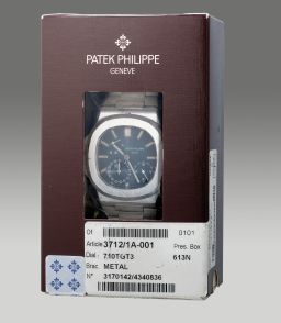 Sample photo of patek-philippe3712/1a-001 at Phillips The Hong Kong Watch Auction: XIII