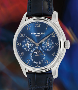 Sample photo of patek-philippe5327g-001 at Phillips The New York Watch Auction: XI