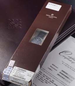 Sample photo of patek-philippe5004g-015 at Phillips Watches: Decade One (2015–2025)