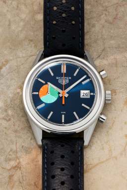 Sample photo of tag-heuercar221b.fc6350 at Phillips Phillips Watches Online Auction: The New York Sessions, Fall 2025