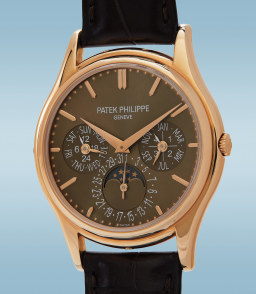 Sample photo of patek-philippe5140r-001 at Phillips The 2021 New York Watch Auction