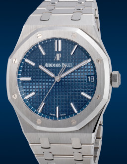 Sample photo of audemars-piguet15500st.oo.1220st.01 at Phillips Phillips Watches Online Auction: The Hong Kong Sessions, Spring 2023