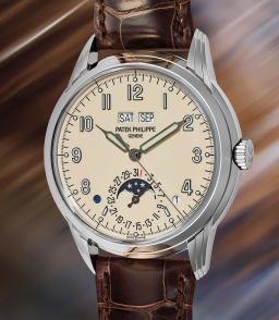 Sample photo of patek-philippe5320g-001 at Phillips The New York Watch Auction: X