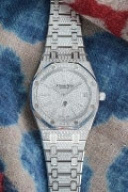 Sample photo of audemars-piguet15202bc at Phillips Phillips Watches Online Auction: The Geneva Sessions Spring 2025