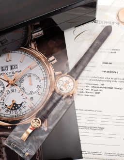 Sample photo of patek-philippe5204r at Phillips The Hong Kong Watch Auction: EIGHT
